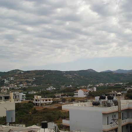 Pyrgos Kissamosアパートメント エクステリア 写真